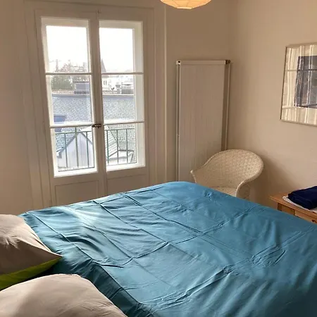 Joli 2 Pieces Dernier Etage, Centre דירה