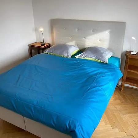 דירה Joli 2 Pieces Dernier Etage, Centre *
